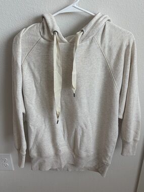 aerie Cream Cozy Pullover Hoodie size XS